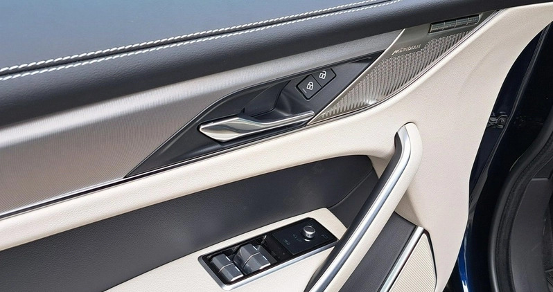 Jaguar F-Pace cena 349900 przebieg: 8200, rok produkcji 2023 z Szadek małe 781